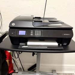 HP OfficeJet 4630 Impresora Multifuncional en buen estado 🖨️