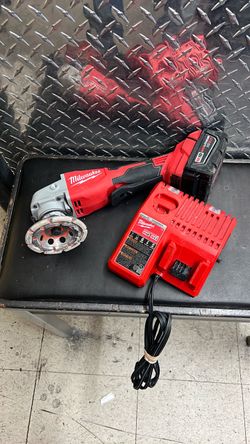 Milwaukee 2686-20 M18 Cordless Grinder Kit