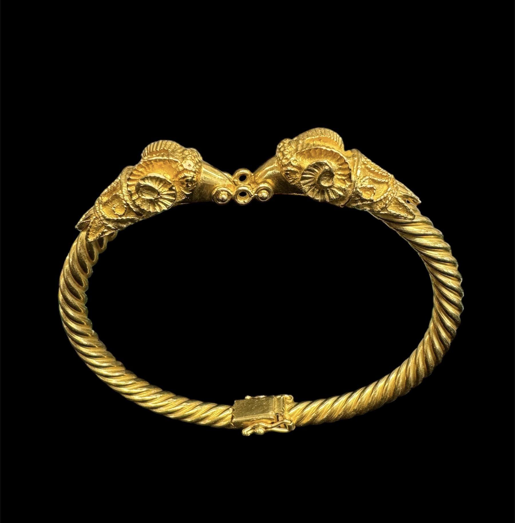 22k Gold Bangle Bracelet