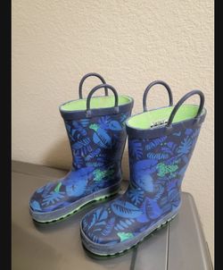 Boy Rainboots Size 11