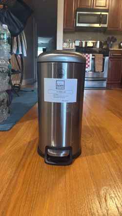 10L Pedal Bathroom Bin