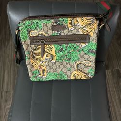 Limited Edition Gucci Tiger Print Messenger Bag 
