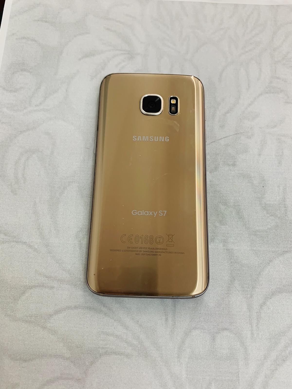 Samsung Galaxy S7 (32 GB) Excellent Condition With Warranty