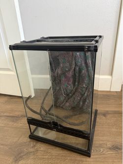 🦎 Reptile Terrarium – 12”x12”x18” Tall – Front Opening