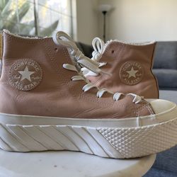 Converse Platform High Tops – Women’s Size 9