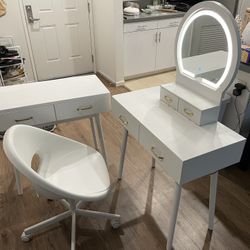 White Vanity Set with LED Mirror, Drawers & Chair – Good Condition