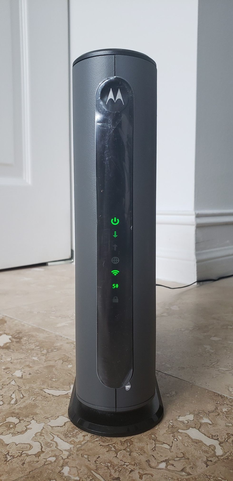 Motorola MG7540 Modem Router