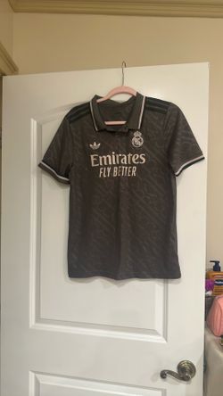 XL youth Adidas Real Madrid 3rd kit