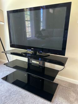 50” LG Flat Screen Swivel TV & Glass Stand