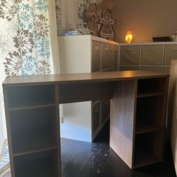 Desk In Great Condition