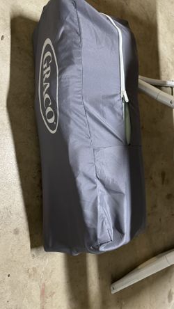 Brand new pack n play Graco