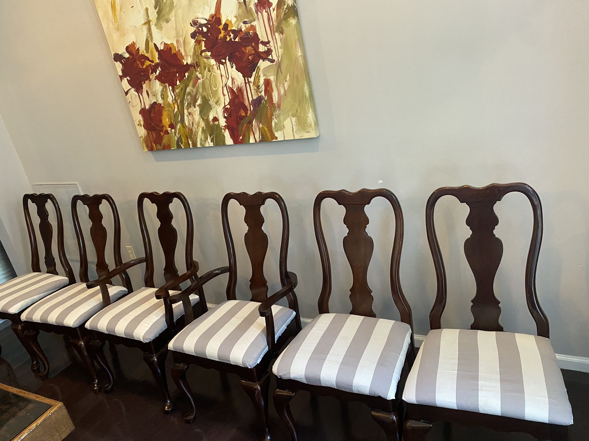 6 Solid Cherry Queen Anne style Dining Chairs By Kincaid 