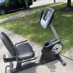 Excelente Exercises Bike 