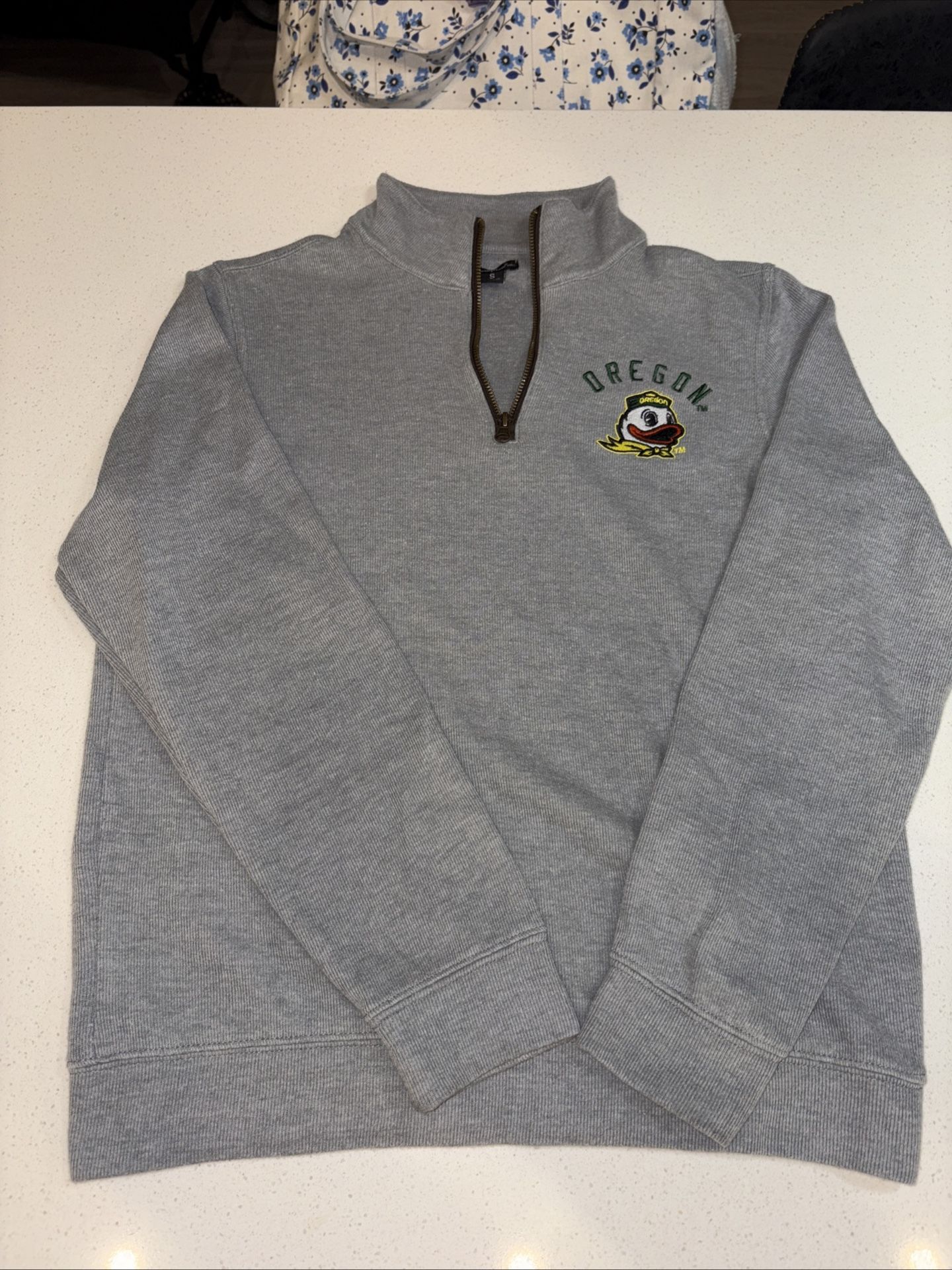 Men’s (S) Champion Oregon Ducks Half Zip Sweatshirt