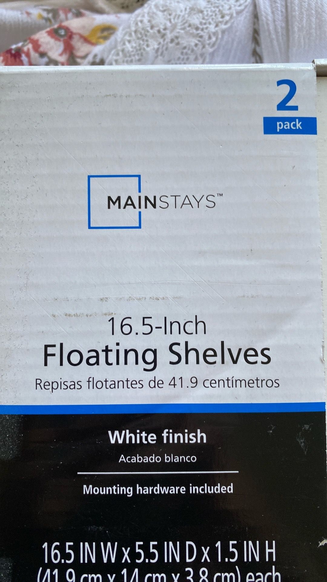 Floating shelves