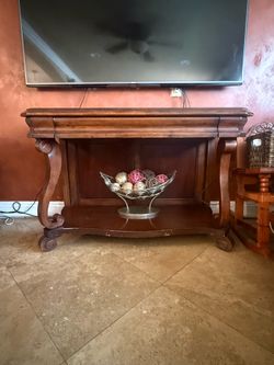 Bassett Wood console table