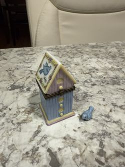 Midwest of Cannon Falls Bird House Bluejay Cynthia Madrid Porcelain Trinket Box