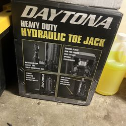 Hydraulic Toe Jack
