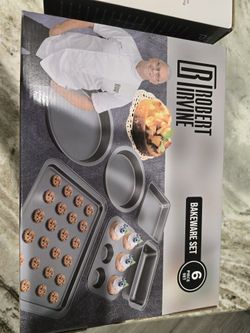 Robert oven baking wear set six piece.Did they say excuse me