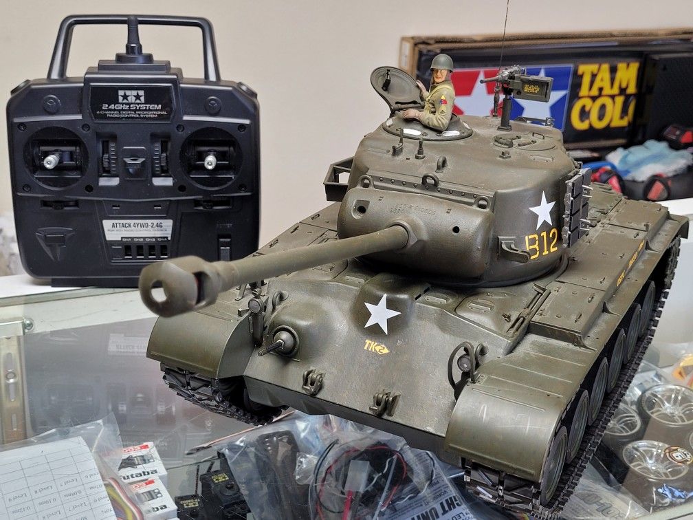 Tamiya 1/16 M26 Pershing Full Option DMD T-06 Unit w/Futaba Remote Control 56016