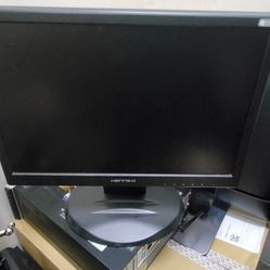 HANNS-G LCD Monitor