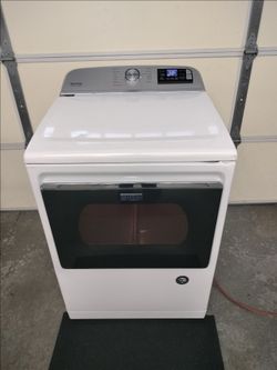 Nice Maytag Commercial Technology Electric Dryer