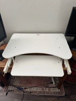 Rocelco standing desk riser
