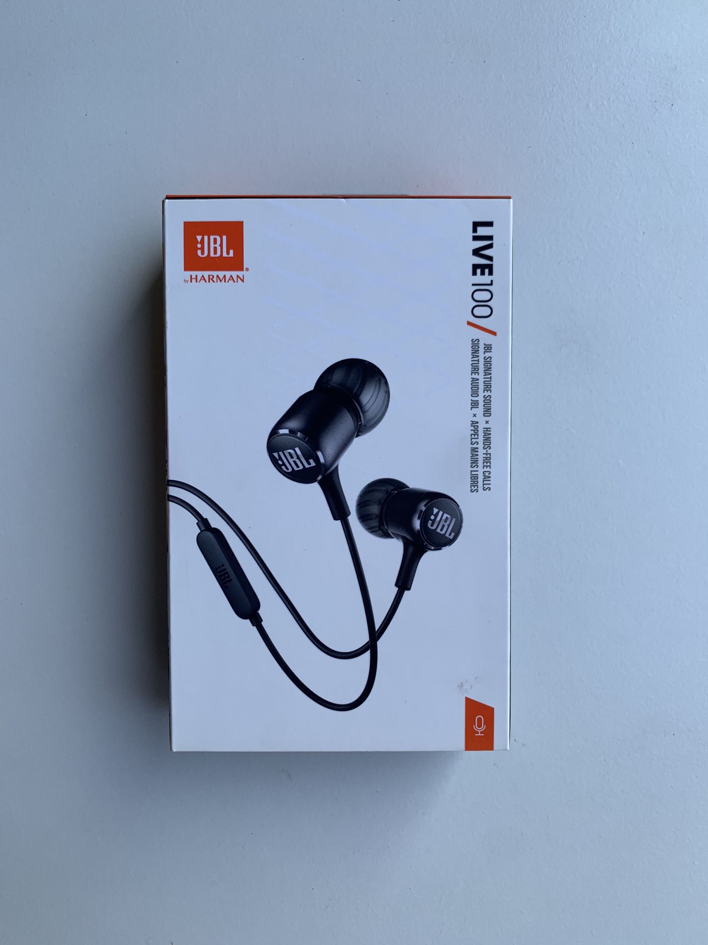 JBL LIVE100 In-Ear Headphones