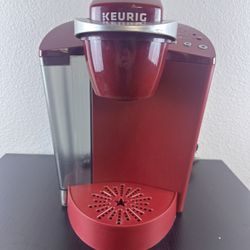 Keurig K-Classic RED Single-Serve K-Cup Pod Coffee Maker - Rhubarb Red - K50