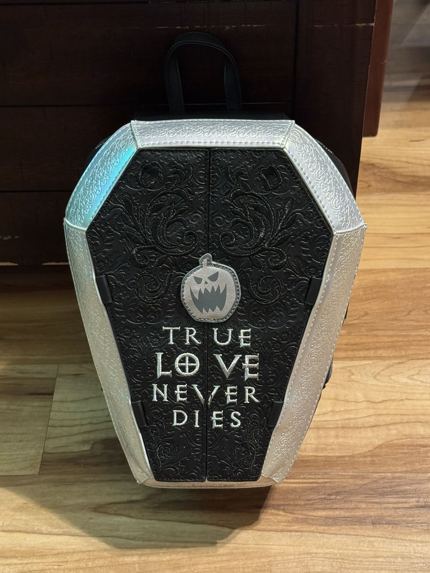 Loungefly, Nightmare Before Christmas, Jack Skellington, Sally, Disney backpack, Loungefly mini backpack, NYCC 2024, Limited Edition, Collectible