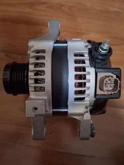 Alternador electrico para Toyotas y scion.