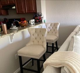 set of 2 bar stools new in box
