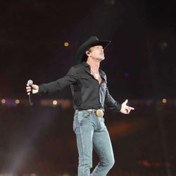 Tim McGraw Section 101 Row L Aisle Seats 