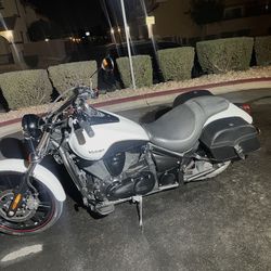 2016 Kawasaki Vulcan 900 Custom