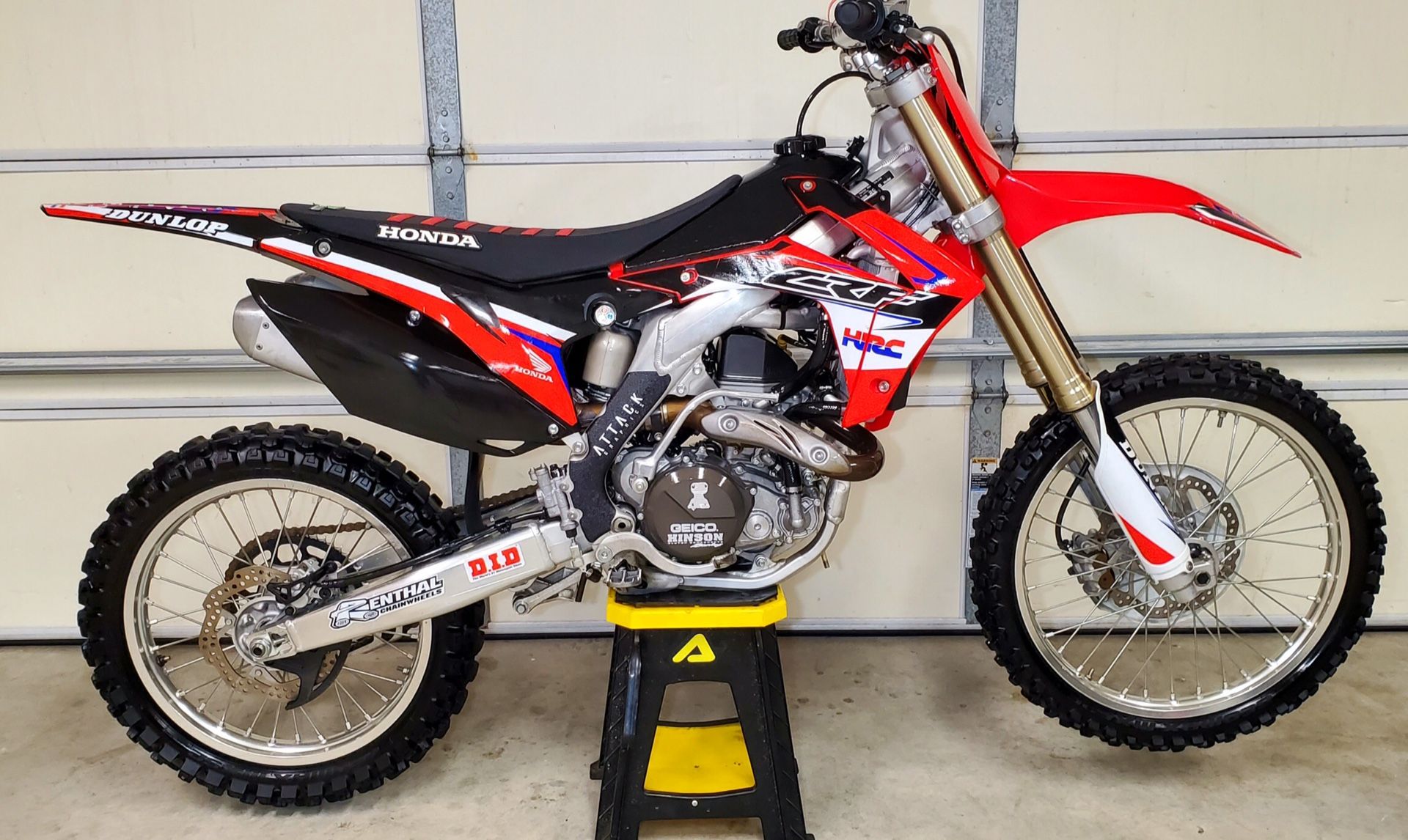 2016 HONDA CRF 450 like new OBO