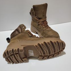 Womens Boots Size 9