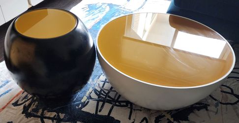 Modern round Coffee Table