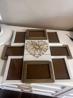 8 Frame Picture Frame