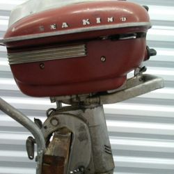 Vintage MW Sea King outboard