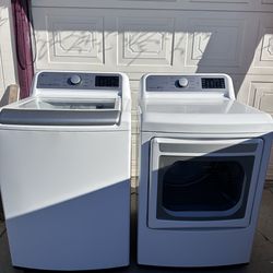 LG Washer and Dryer Electric Set