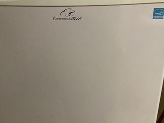 Commercial cool freezer