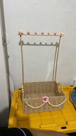 Basket (babyshower) gift basket