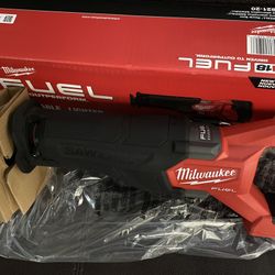 MILWAUKEE FUEL M18 BRUSHLESS NEW VERSION SAWZALL NEW IN BOX $170 FIRM TOOL ONLY