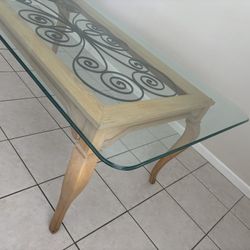 Kitchen Table. Glass Top 