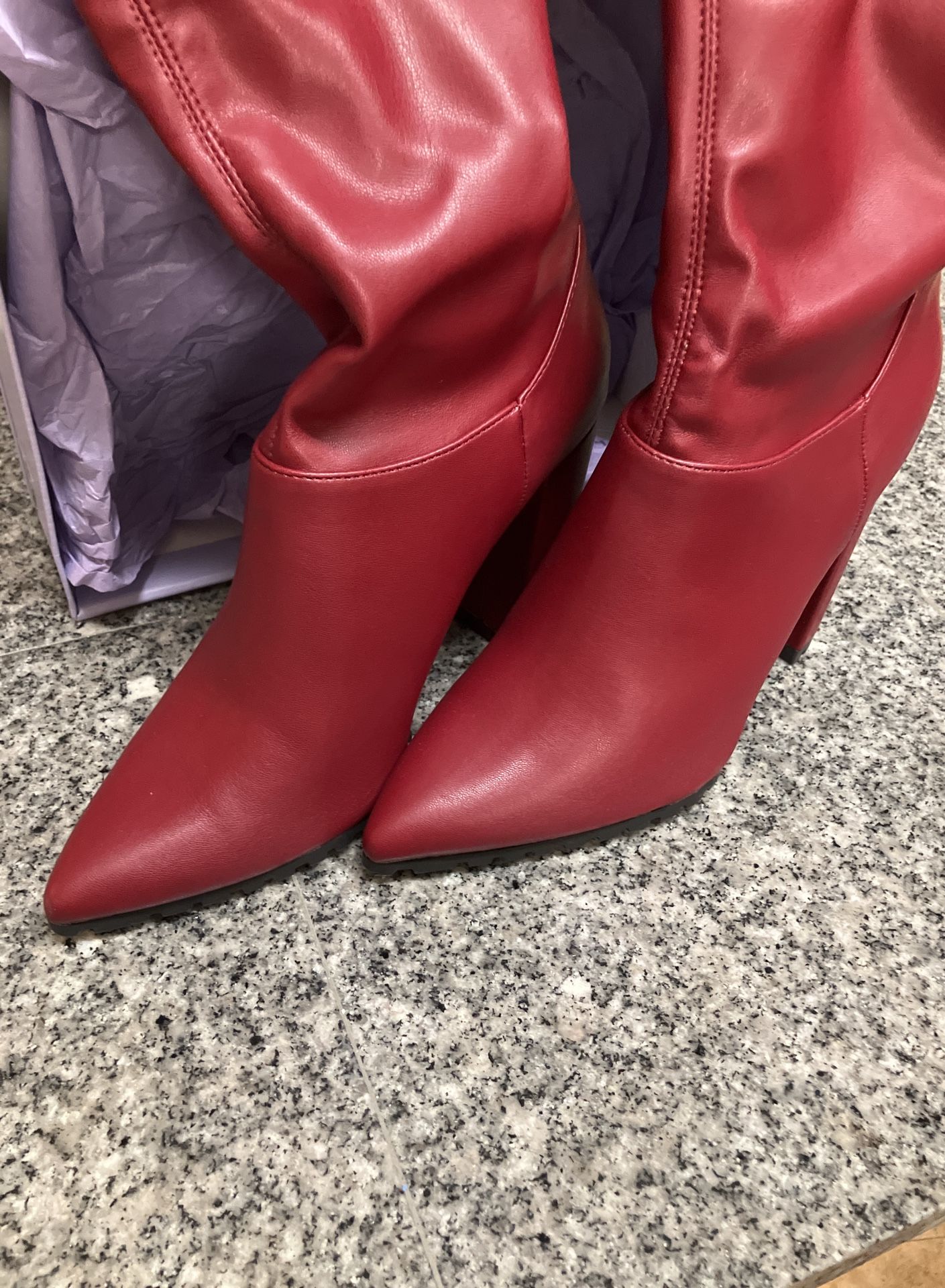 Madden girl burgundy knee high boots SZ 9