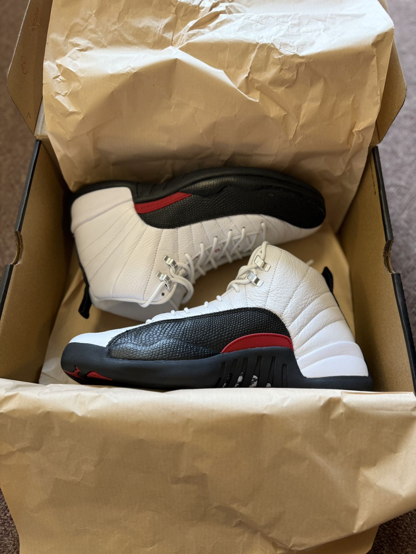 Jordan 12 Taxi Flip Size 10.5