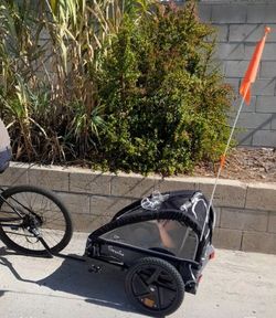 Bike trailer for kids / pets