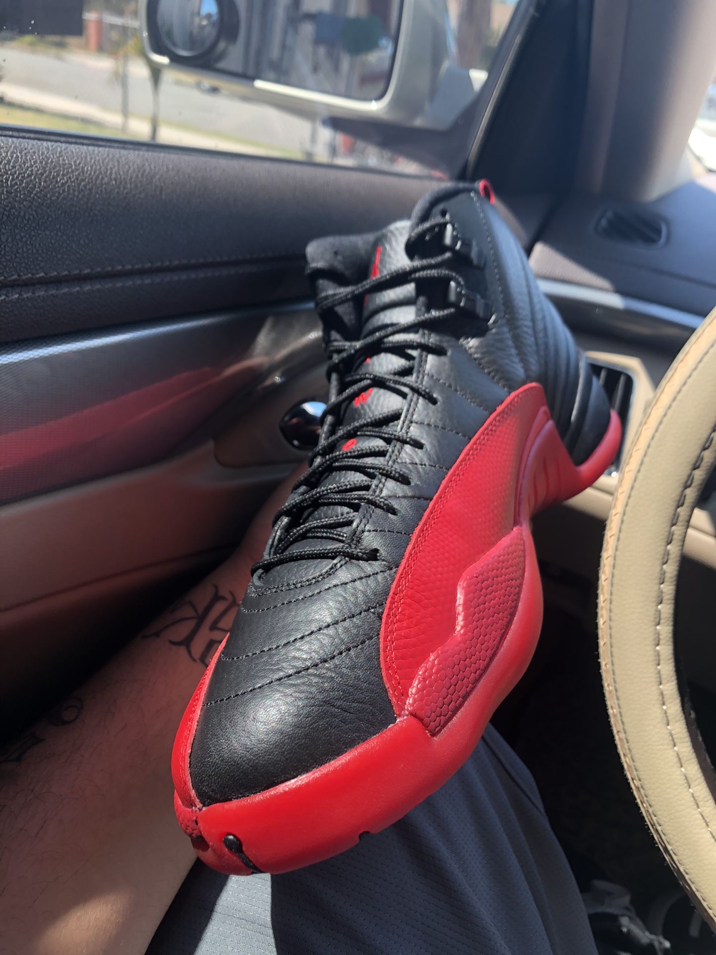 DEADSTOCK Jordan 12 Retro “ Flu Game “