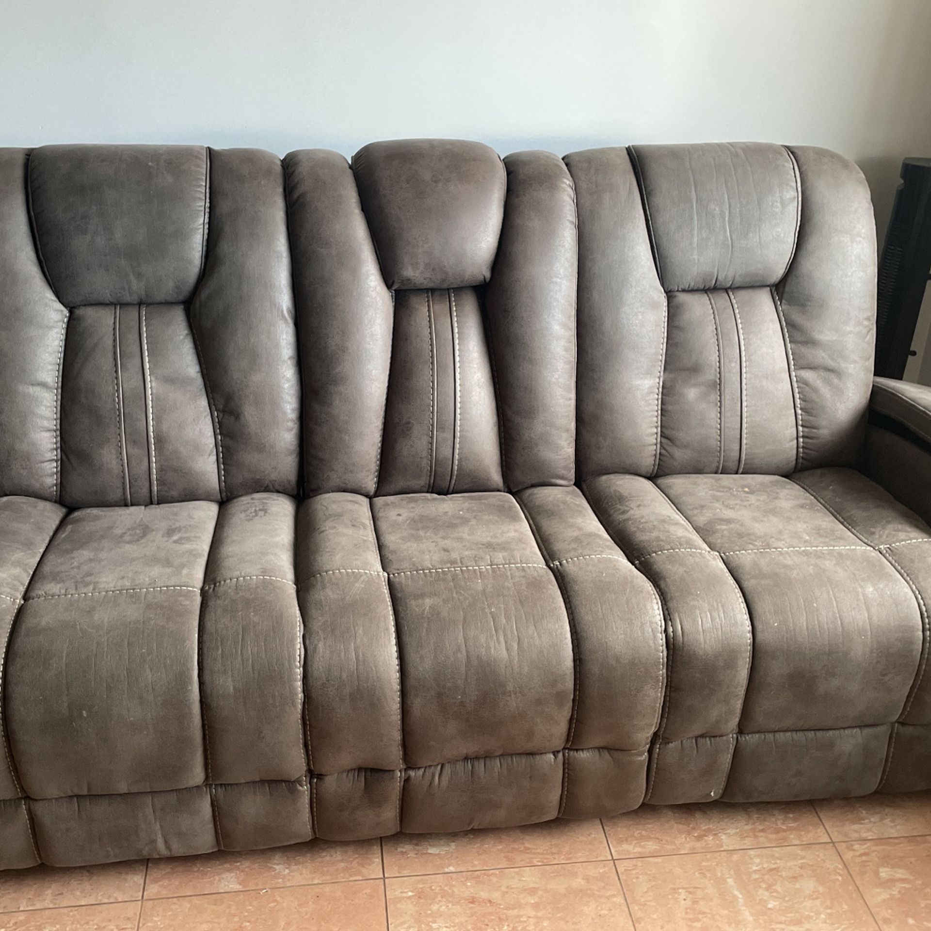Bobs Furniture Viking Manual Reclining Sofa