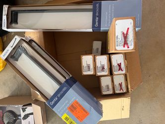 Moen Genta Towel Bar Lot – Mixed Sizes